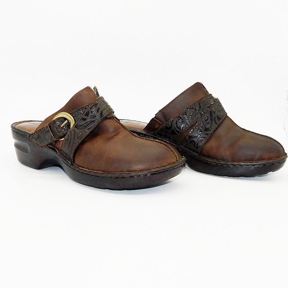 B.O.C. Brown Distressed Tooled Leather Clog - Picture 3 of 11